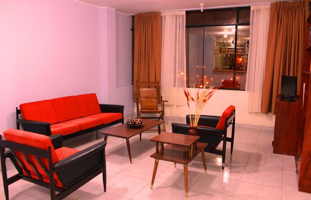 Taytaypa Rooms & Apartments Lima Airport Habitación foto